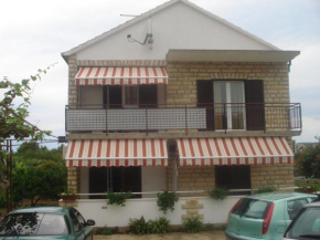 Отель Apartments Dalmacija  Рогозница